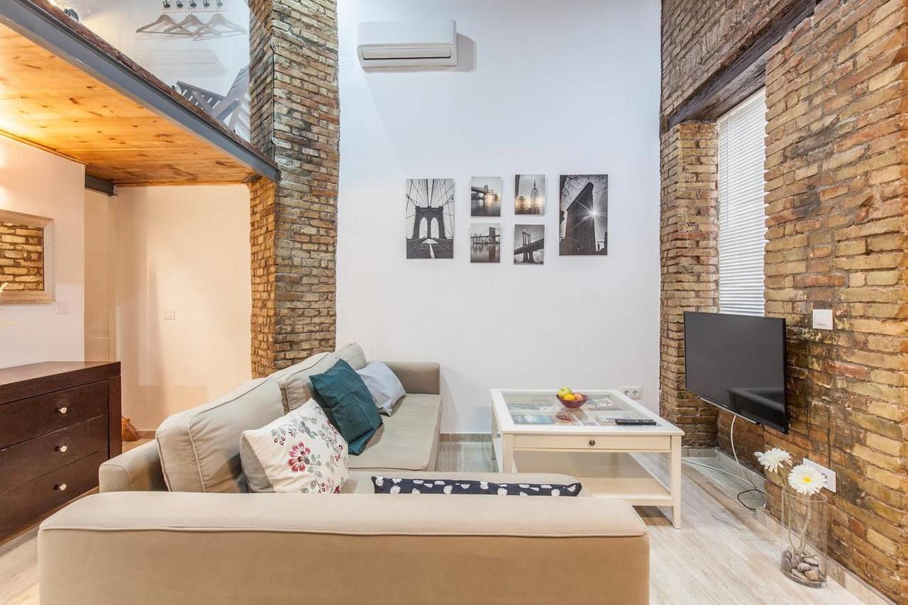 Nice Apartment In The Heart Of Seville Exterior photo